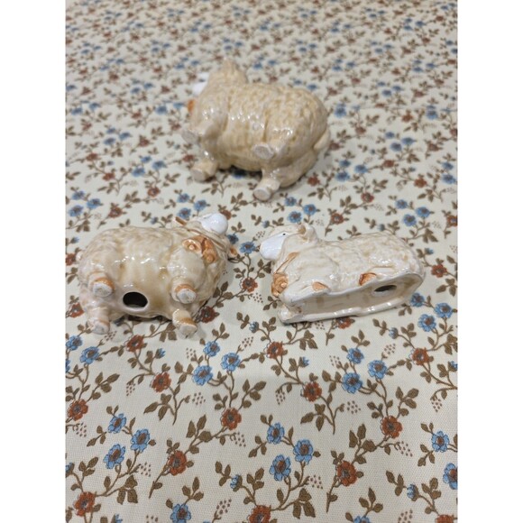 OTAGIRI Sheep Lamb Salt And Pepper Shaker Set Vintage 1983 Stickers‎ NO STOPPERS - Picture 3 of 7